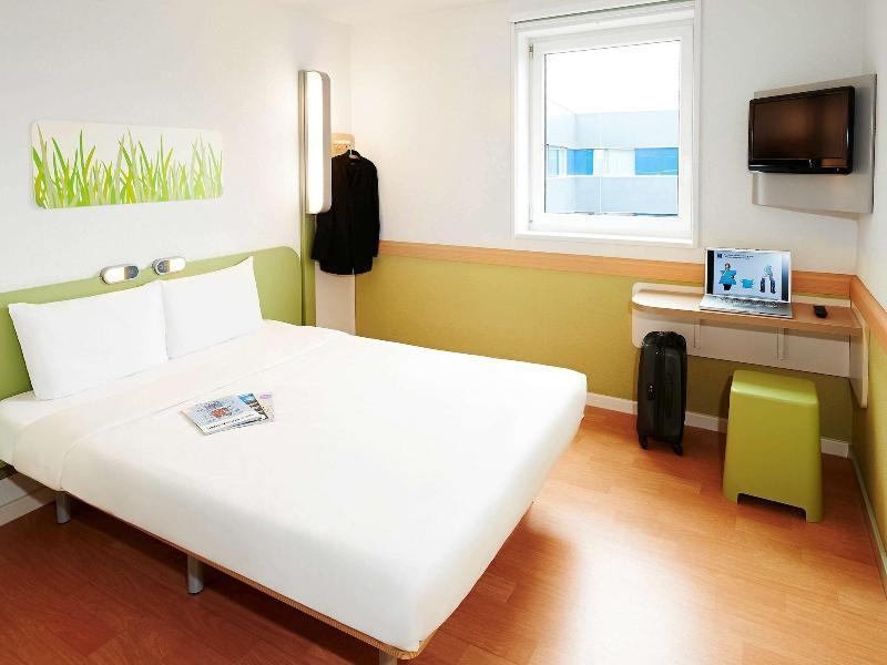Ibis Budget Versailles تراب المظهر الخارجي الصورة
